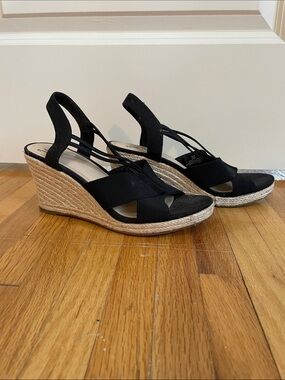 Espadrille sandals